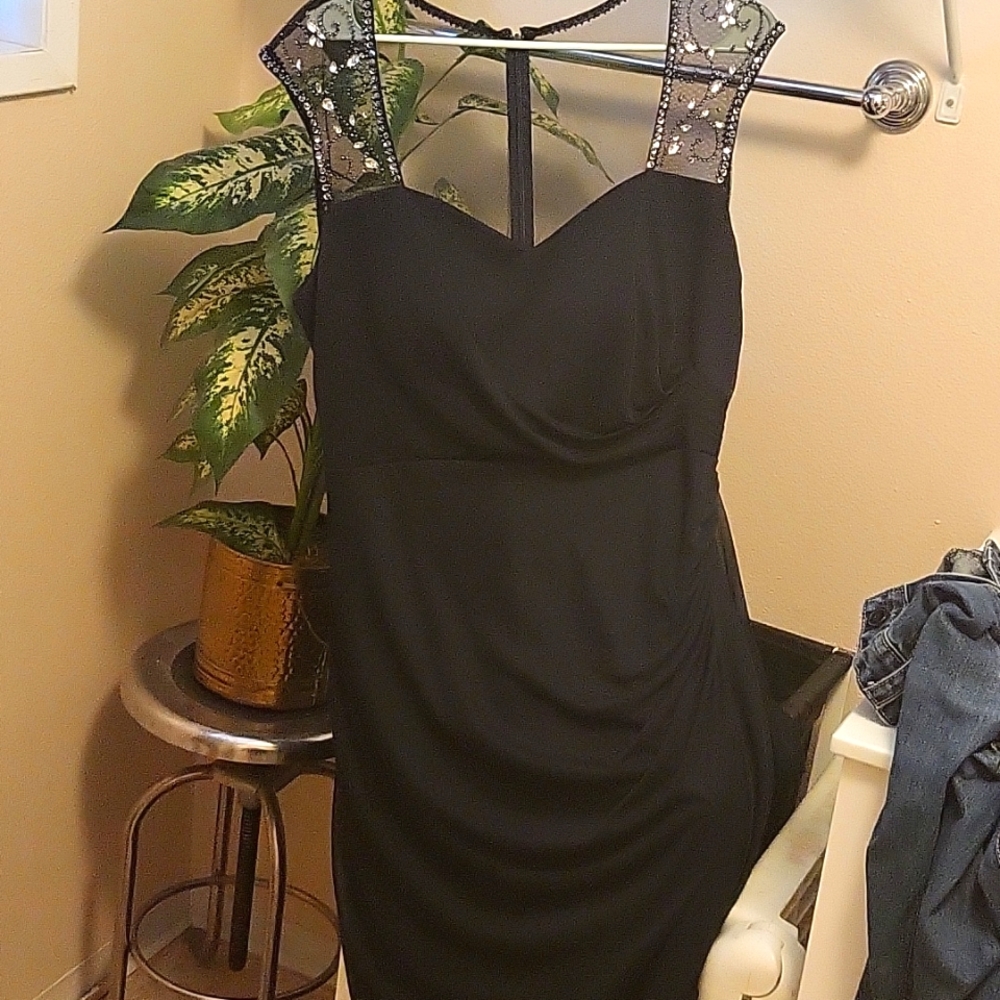 Elegant dress